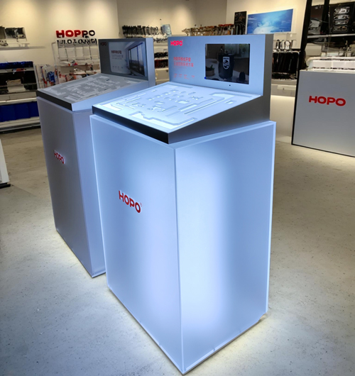 美杰亚克力定制案例实拍(blue-led-acrylic-display-case)