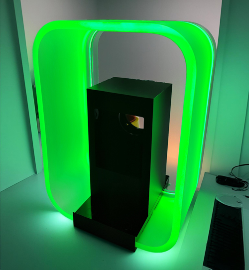 美杰亚克力定制案例实拍(green-neon-acrylic-display-case)