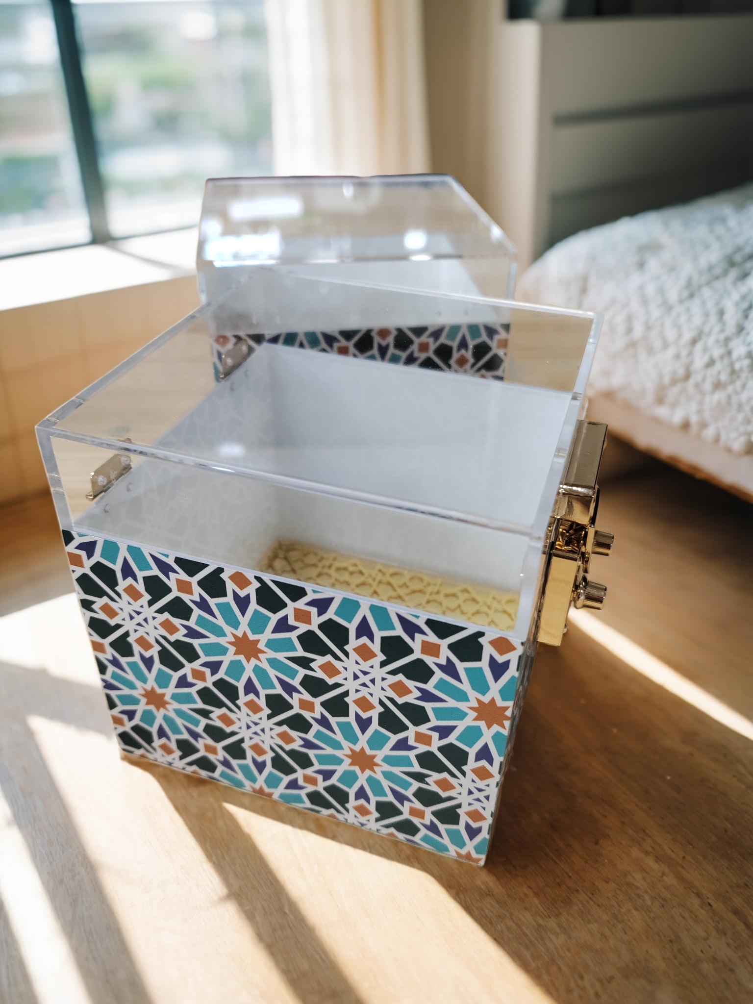 美杰亚克力定制案例实拍(web-mosaic-acrylic-storage-bin-angle)