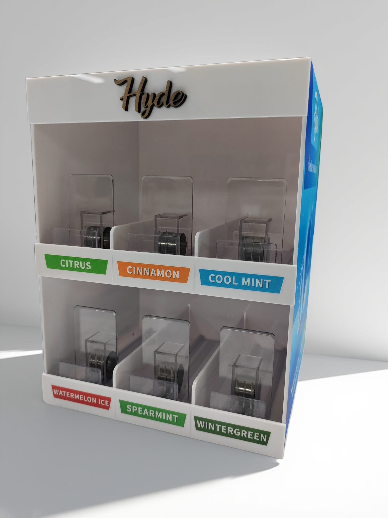 美杰亚克力定制案例实拍(web-kylin-acrylic-display-shelf-store)