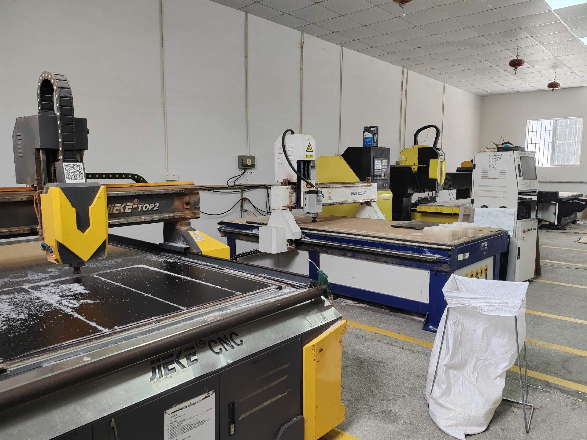美杰亚克力定制案例实拍(meijie-factory-cnc-router)